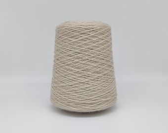 NEU! F230 Off White Wollteppich Yarn 100% Neuseeland Wolle gebrauchsfertig ~ 2 Ply Thin 1 Pfund. auf Kegel.