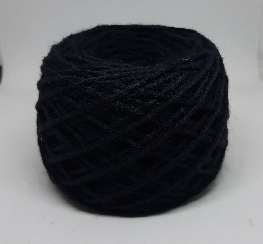 Soft Black - Wool Rug Yarn by Punch Needle World