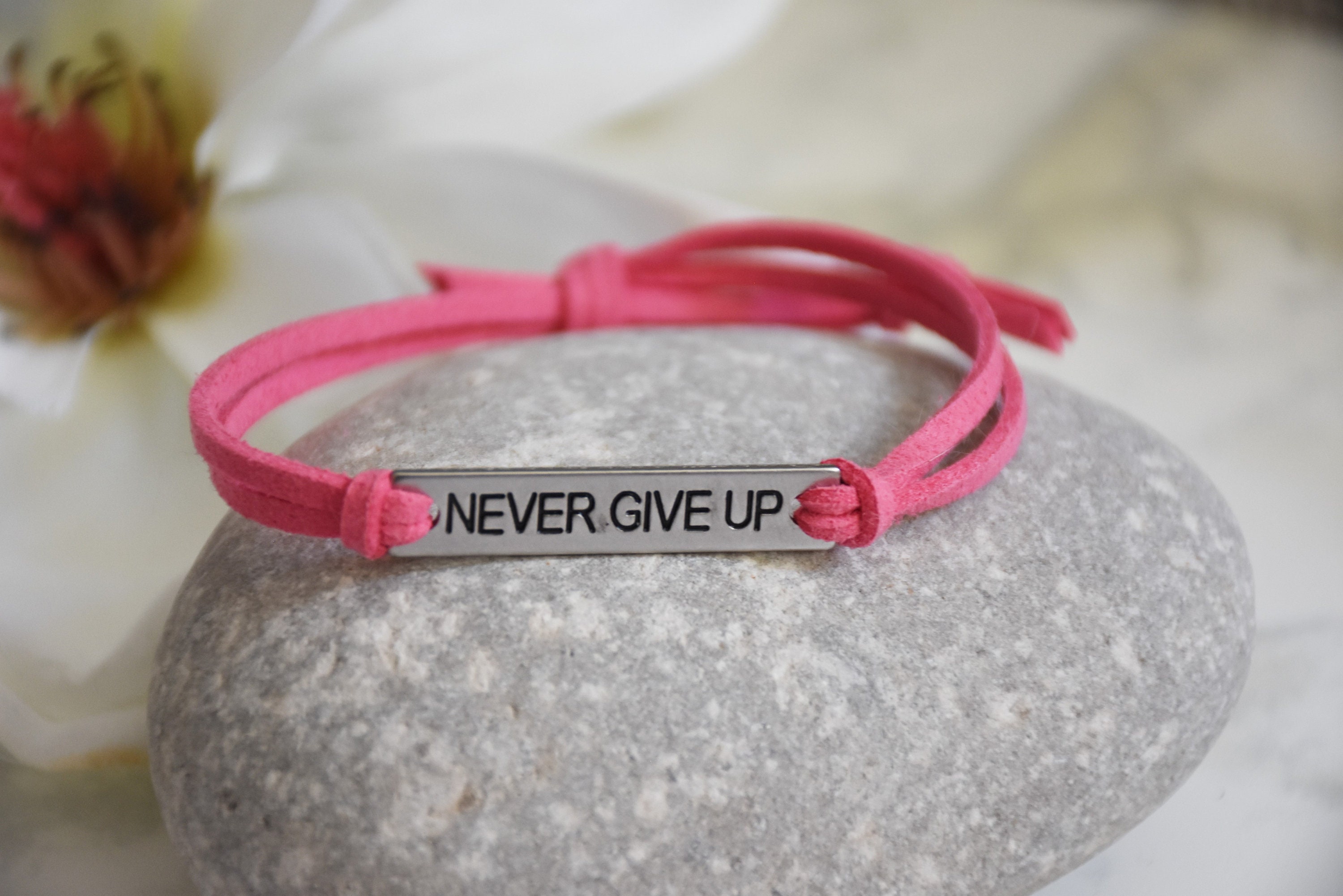 Jvvsci Just Keep Swimming Cuff Bracelet - Motivational Inspirational Message Jewelry, Courage, Don't Give Up, Move On, Sisters Best Friend BFF