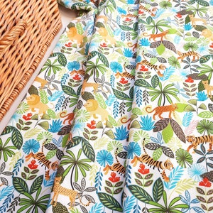 Natural Baby Blanket - Luxurious Bamboo & Cotton Blanket for Newborn - Jungle Animals Newborn Blanket  - Lion - Cheetah - Tigger