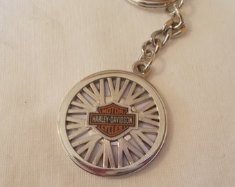 bearded biker skull key chain handmade in brass by santa medusa motorcycle Harley Davidson kustom kulture
