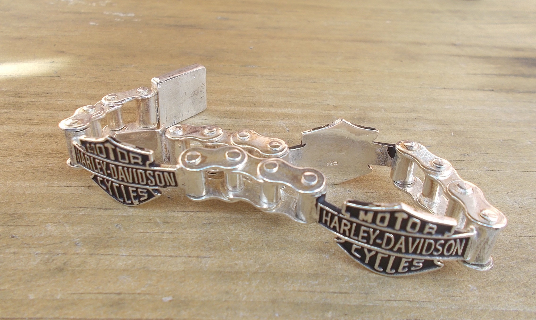Harley on sale davidson bracelet