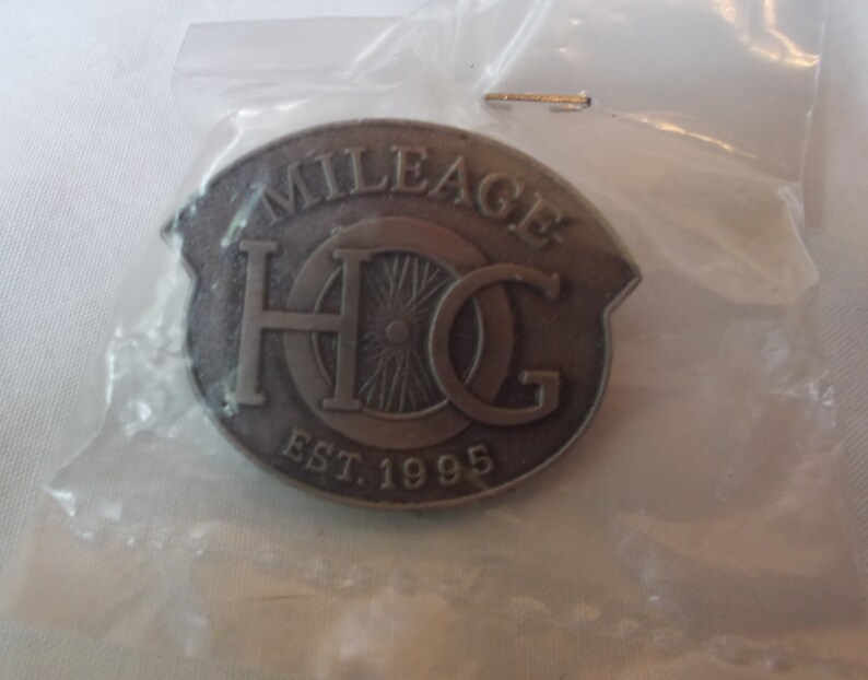 Vintage~Harley Davidson~HOG~MILEAGE~Pin~1995~Harley Jewelry~Biker Accessorie~Motorcycle Pin~Genuine Harley~Jacket Vest Pin~Biker Gift~USA