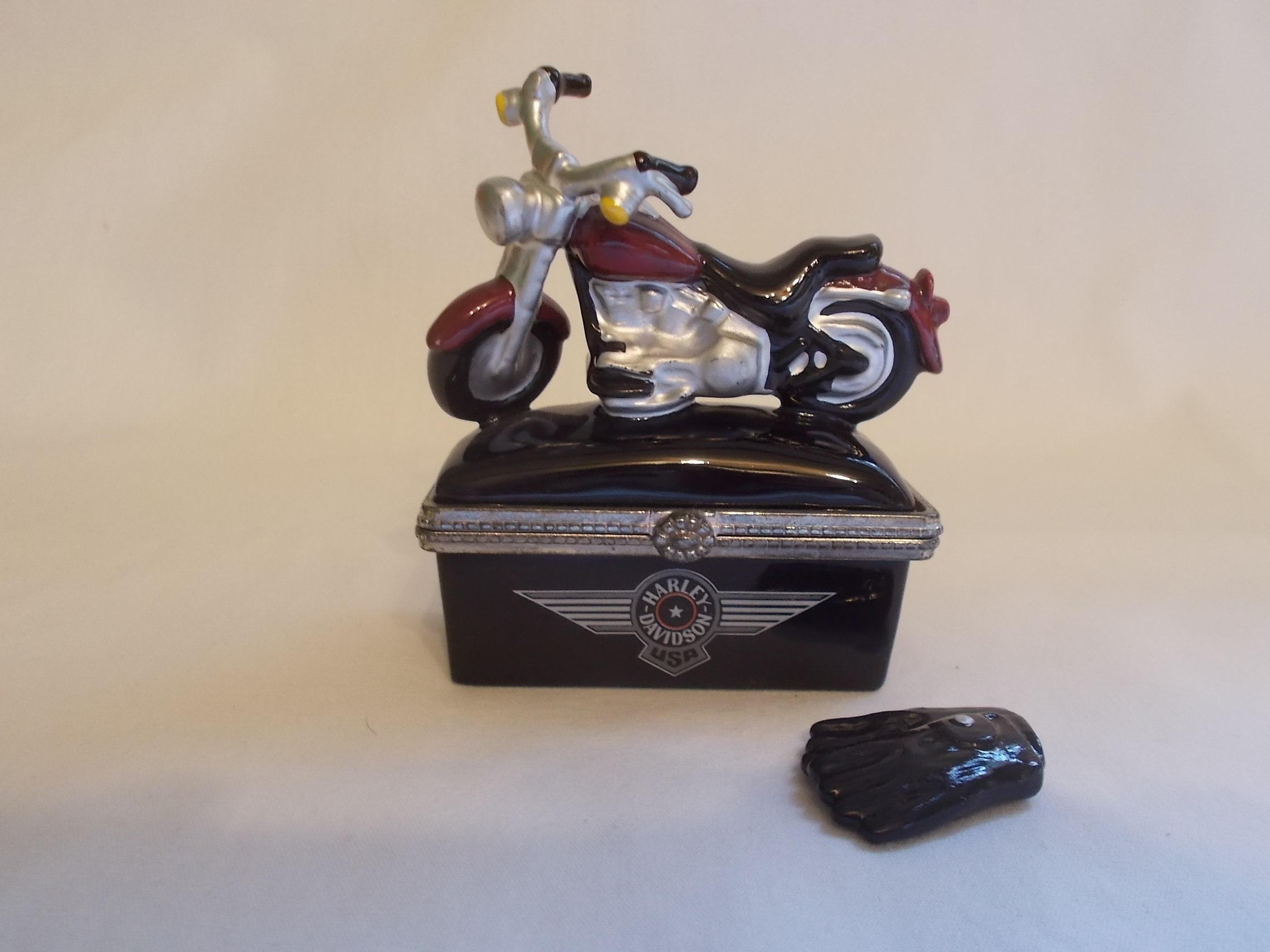 Harley Davidson Jewelry Box for sale Only 2 left at 70