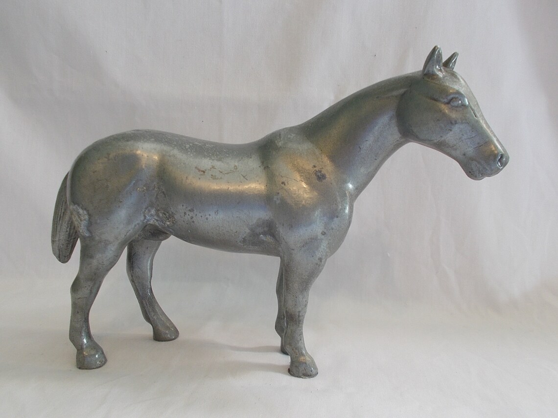 VintageMetalAmericanQuarterHorseFigurineStatueNiceAQHA Etsy