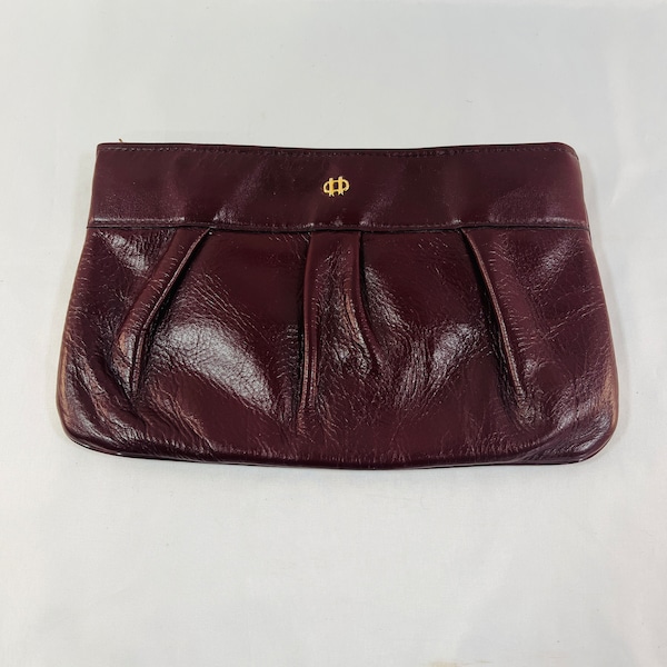 Letisse Brown Leather Clutch with Inside Zippered Side Pocket and Zipper Top Closure, Classic Leather Clutch