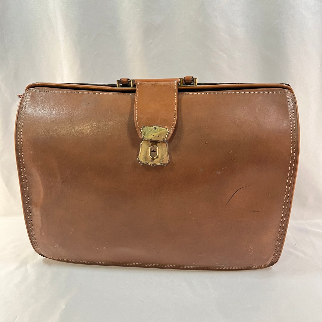 Large Converto Binder Briefcase, 2 Divider Inside, Top Grain Cowhide