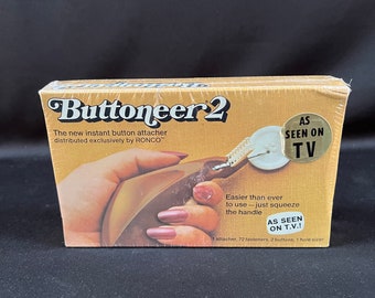 Vintage 70’s Buttoneer Tool for attaching buttons by Dennison