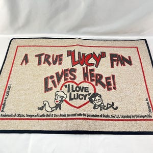 【売り切れ】The Greatest Is Love 1971年 ホールマーク I Love Lucy Door Mat/rug, Adorable 