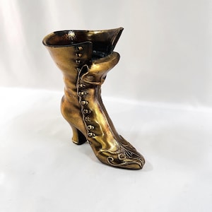 Heavy Brass Ladies Boot Planter/Bookend, Decorative Piece Solid Brass, Mantel Piece, Table Centerpiece, Pen/Pencil Holder, Paperweight