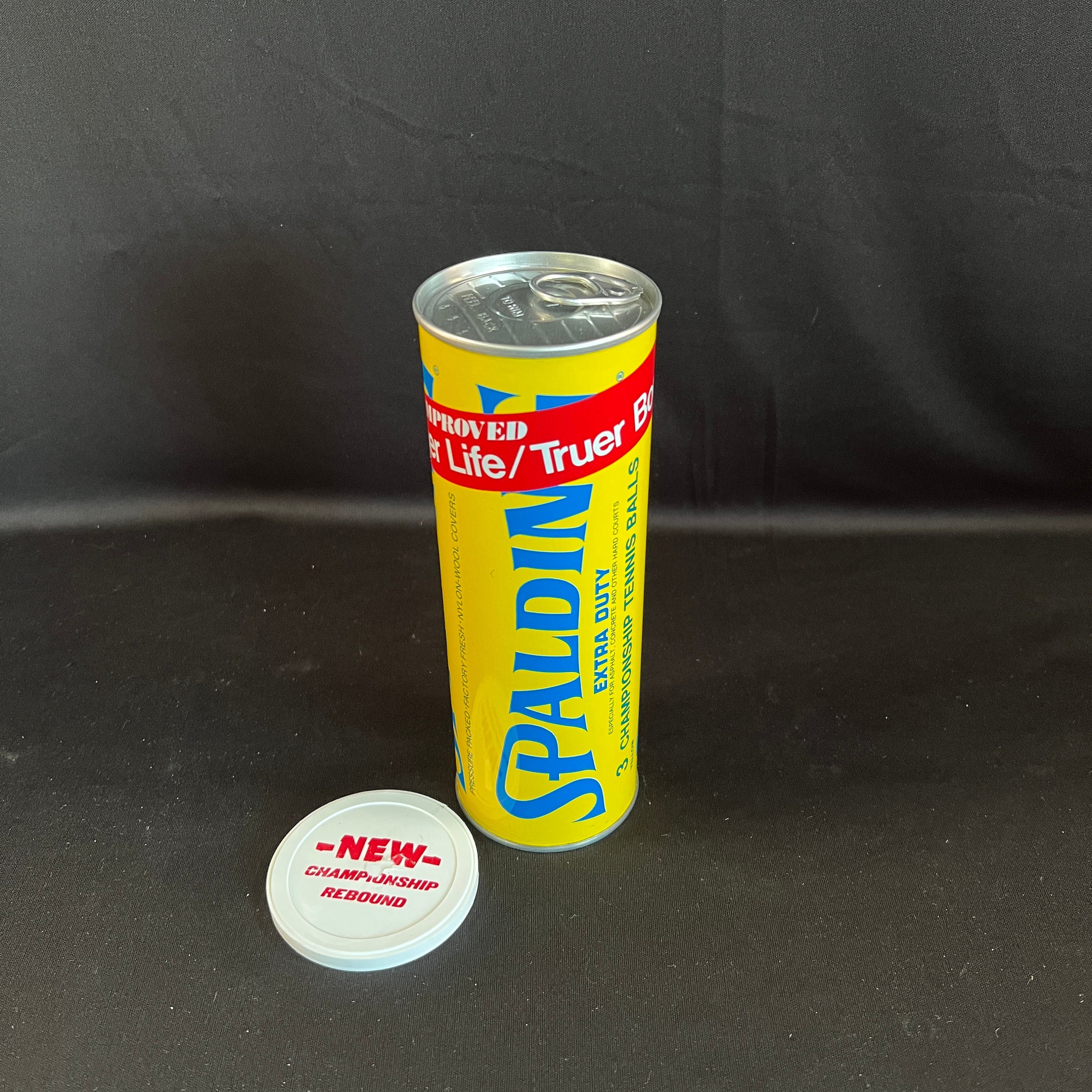 New/Vintage Unopened Spalding Tennis Ball Tin with 3 Balls Inside
