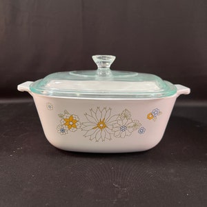 A-1-1/2-B, 2 Piece Set of Floral Bouquet Corning Ware Casserole with Glass Lid, 1-1/2 Quart  Made in USA