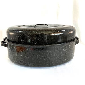 Large Enamelware Roaster Black with White Specks 17&quot; Without Handles, Enamelware Roaster, Enamelware Large Roaster
