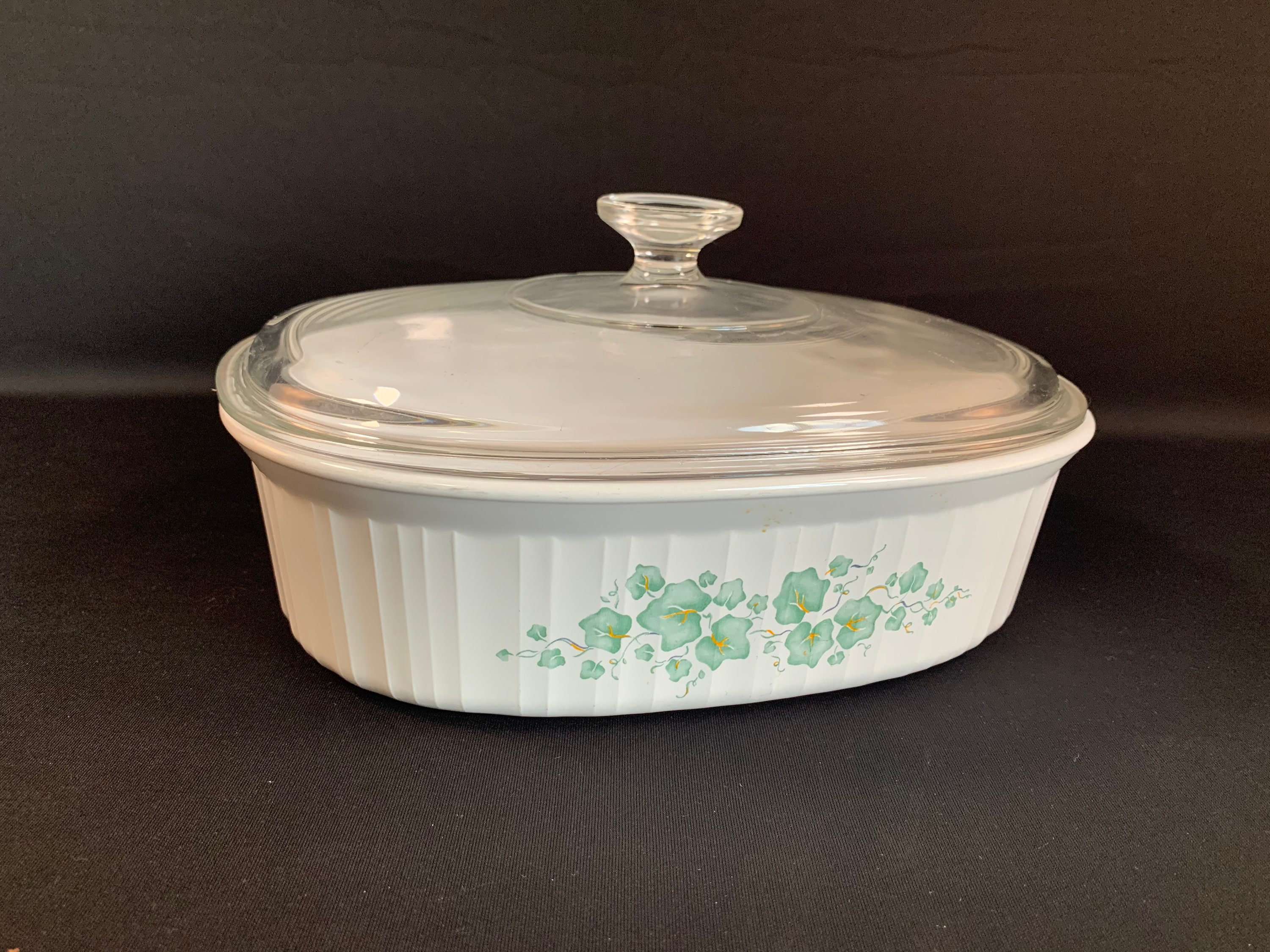 Corning Ware Callaway Casserole with a glass lid 1L (A1B) Green