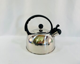 Vintage 1992 M. Kamenstein Cow Whistling Kettle Stove Top Tea Pot