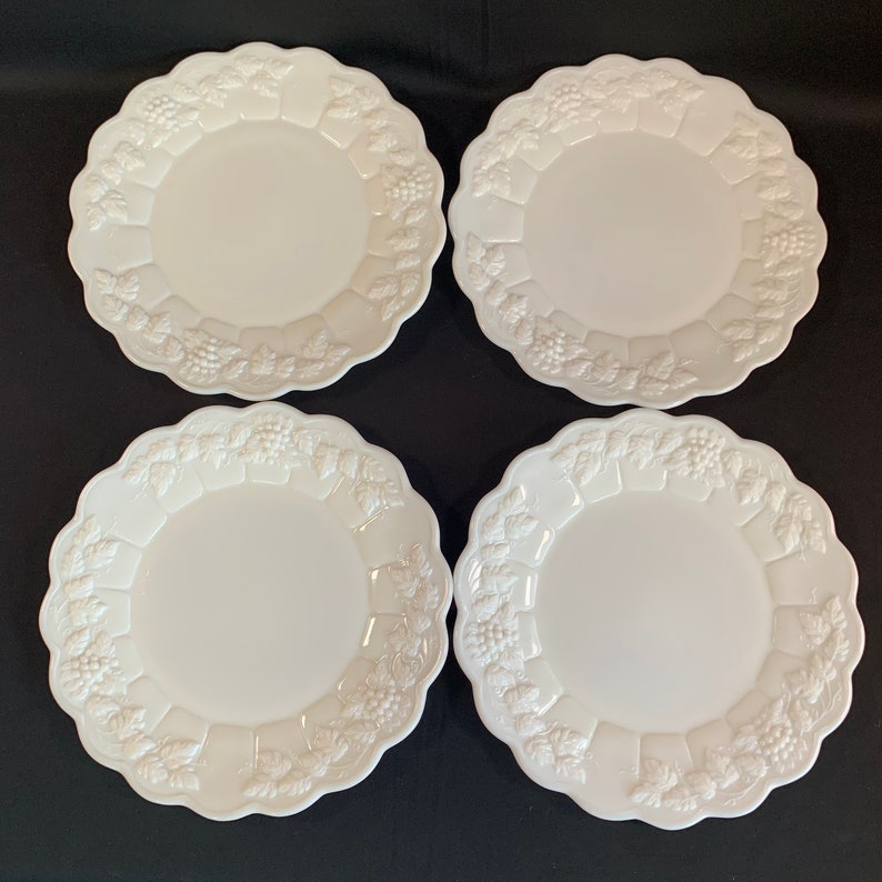 4 Westmoreland 81/2 Vintage Milk Glass Salad Plates Etsy