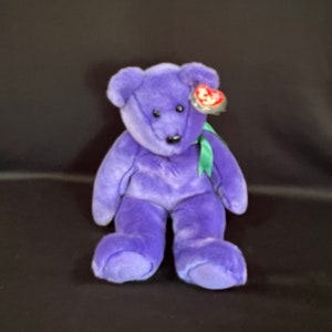 2000 Large Plush Employee Bear, Ty Beanie Buddies Collection, Rare Find, Beautiful Color, Display Only, Tag Protector in Like New Condition