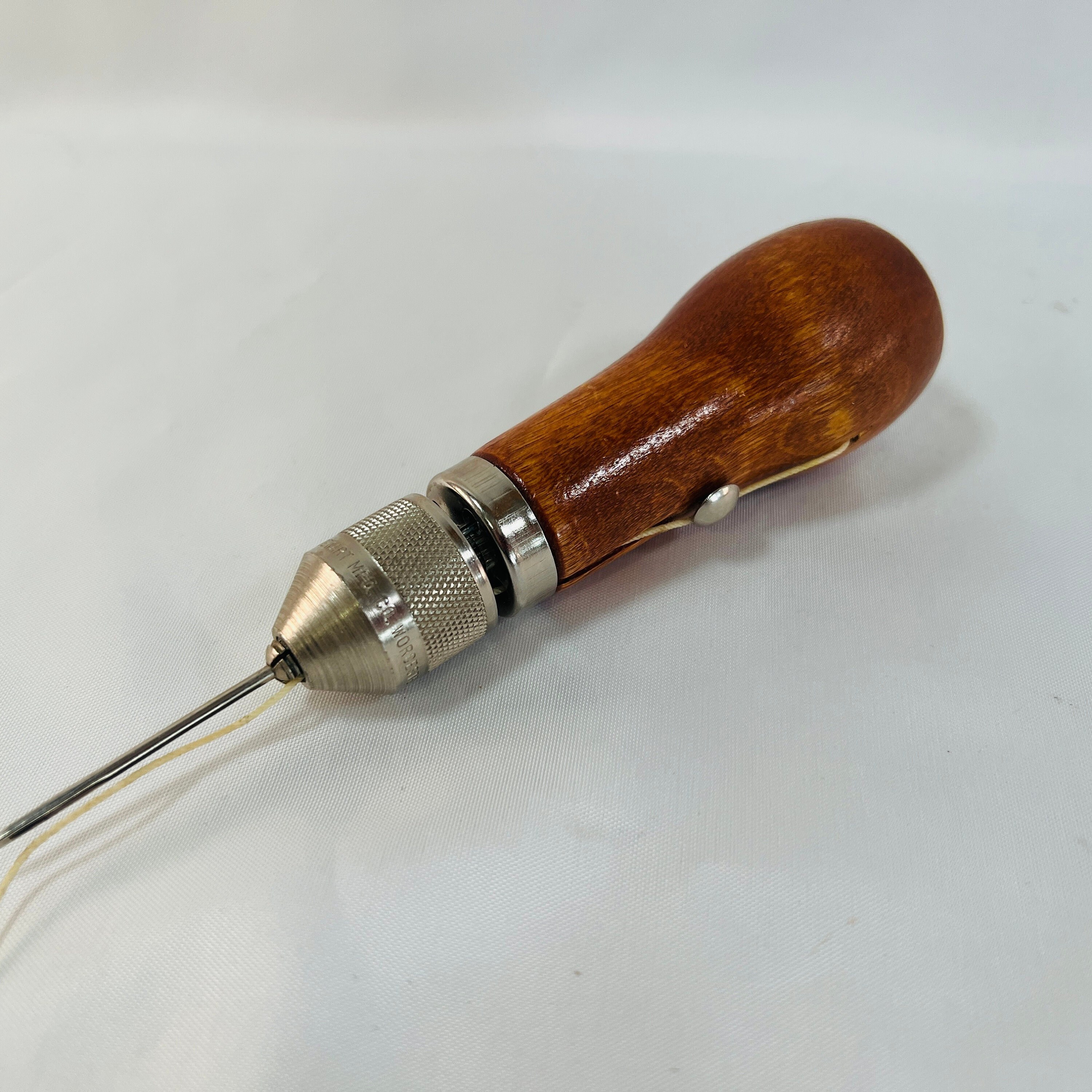 Sewing Awl Speedy Stitcher Extra Bobbin for Leather Coarse Waxed