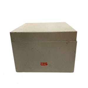 Vintage Weis Grey Metal Hinged Box with Divider Card, Good Rustic Condition, 8-1/2&quot; Square X 6&quot; Tall