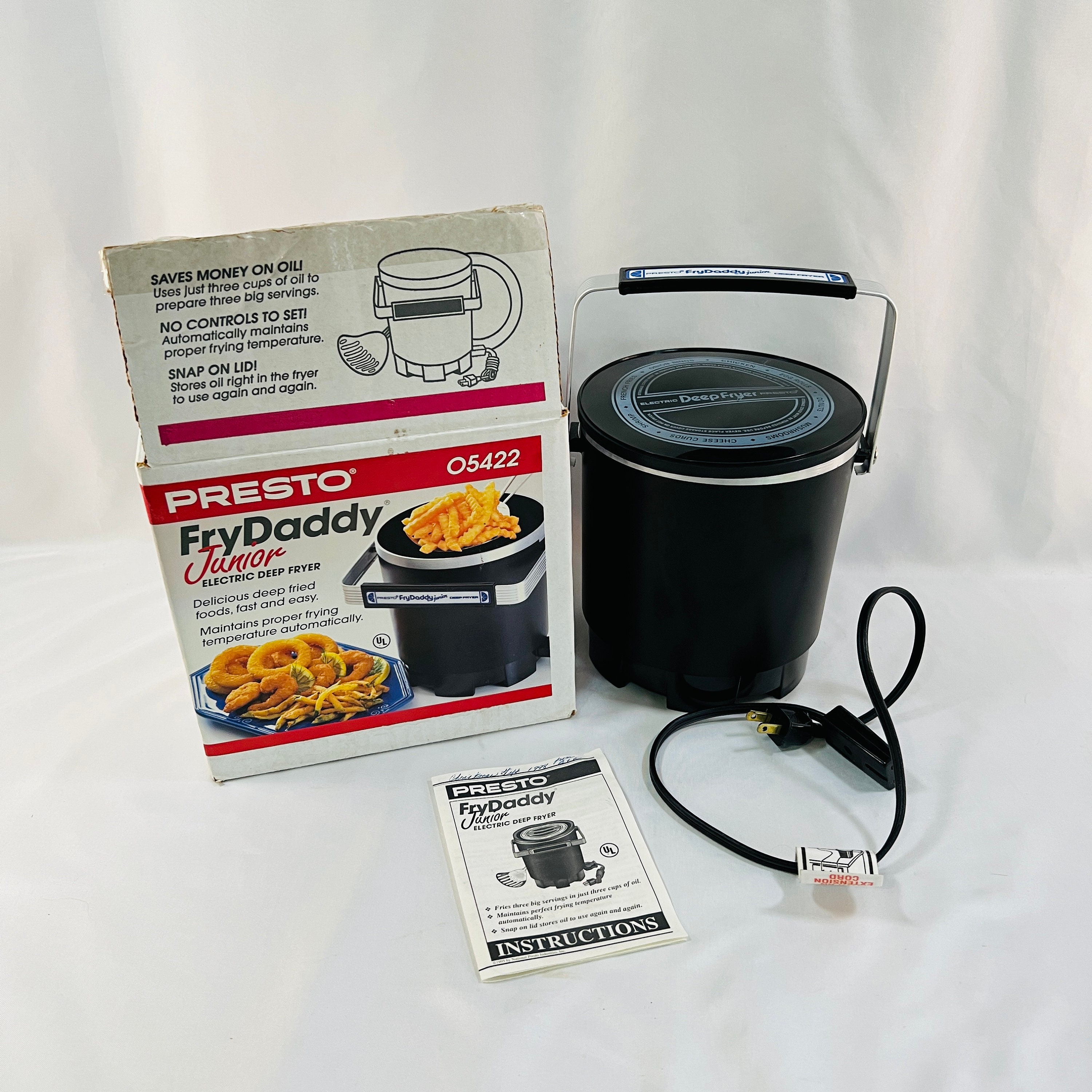 Presto FryDaddy 1 Quart Deep Fryer Demo - Fries & Shrimp 