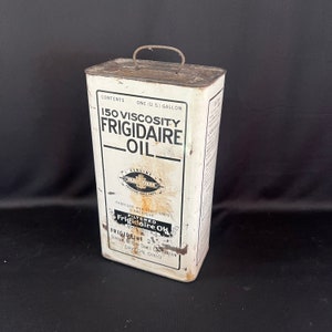 Vintage Frigidaire Oil Can, 150 Viscosity Filtered Frigidaire Oil Tin, Made in USA