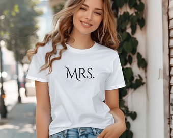 Mrs Shirt, Just Married Shirt, Mrs Shirt, Honeymoon Shirt, Couples Shirts, Mrs Gift, Gift for Bride, Bridal Party Shirt, Wedding Shirts
