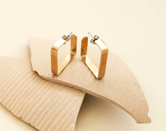 gold square hoop earrings, geometric square hoops, rectangle hoop earrings, chunky gold earrings, thick gold hoop earrings, statement hoops