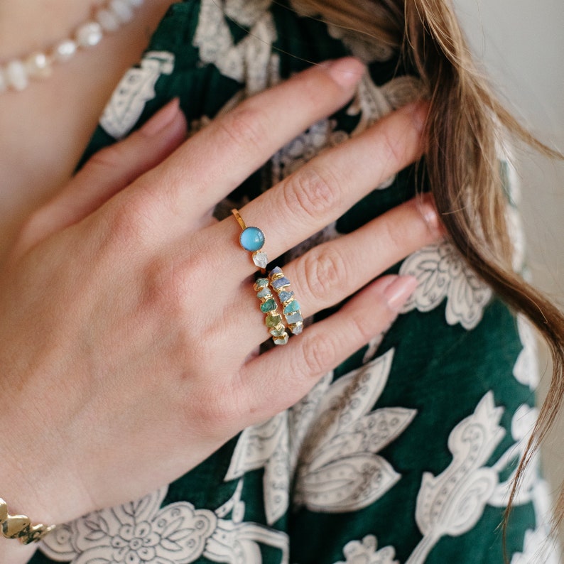 ombre ring, green stacking ring, unique gemstone ring, raw peridot jewelry, multi-stone gold band, raw emerald ring, green tourmaline ring image 5