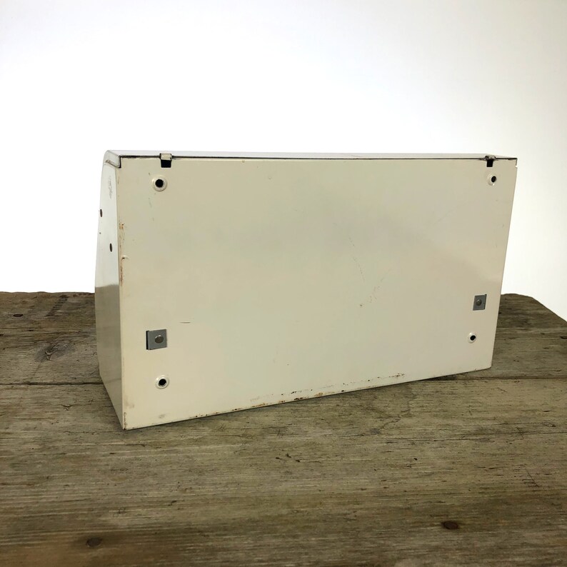 Vintage Paper Towels Waxed Paper Holder Wall Mounted Dispenser W/fruit