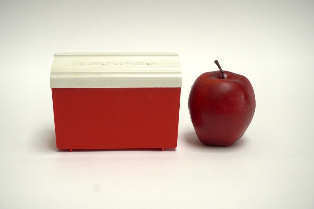 Red & White Plastic Recipe Box Vintage Recipe Card Holder Etsy