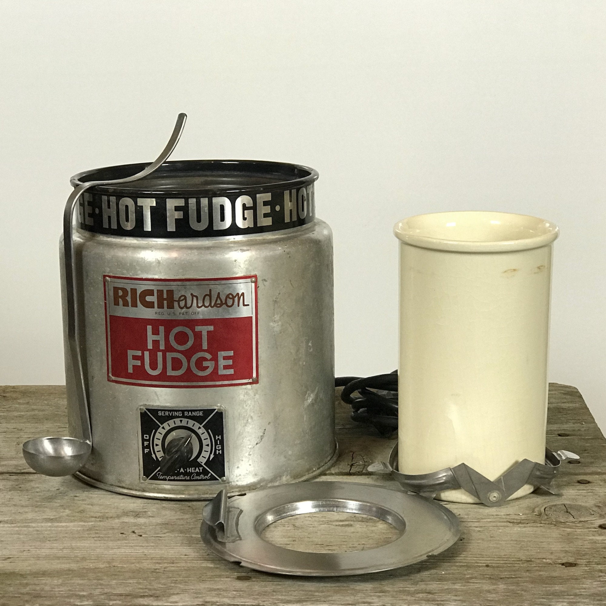 vintage beverage cooler /sandwich warmer beer hot rod parts