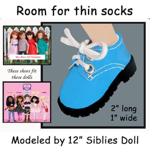 Vintage blue shiny vinyl tie doll boots shoes, shoes that fit Siblies and Mini Maru dolls, blue tie doll shoes