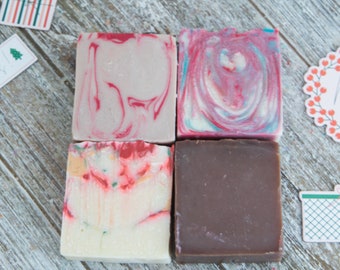Christmas Soap Gift Set 4pc set Holiday Themed Soaps
