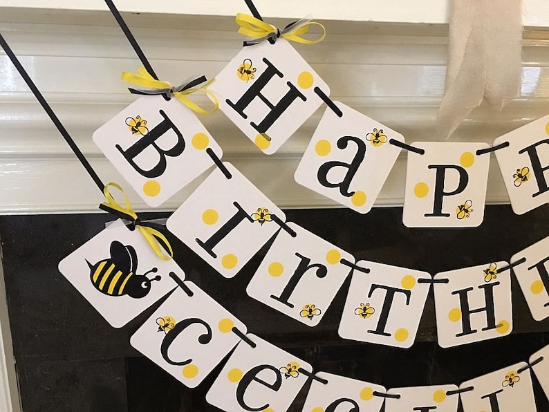 Bumble Bee Birthday Banner HAPPY BIRTHDAY Bumble Bee Birthday Party ...