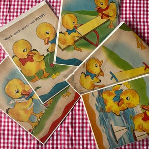 Lot de 5 cartes de vœux faites à la main à partir d'images de livres pour enfants que vous aimez déjà.  Thème canard printanier.  Monté sur du papier cartonné avec une enveloppe vintage.