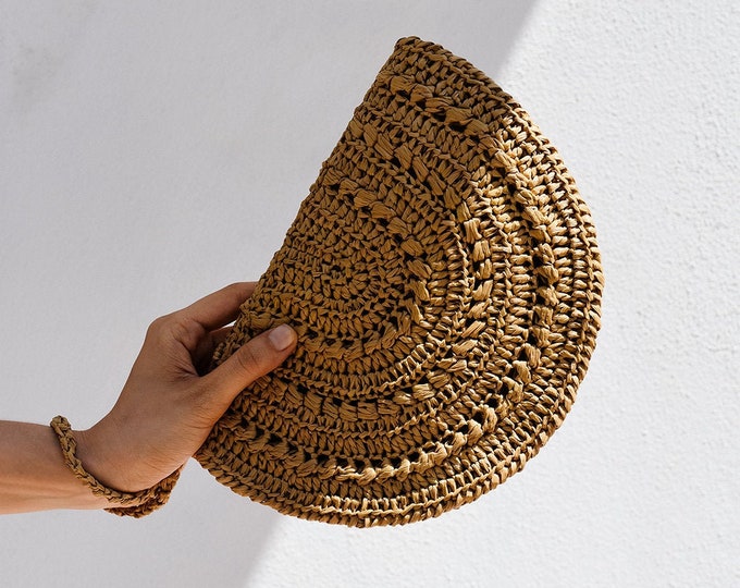 READY TO SHIP / Crochet Raffia Clutch Half Moon Clutch Straw - Etsy