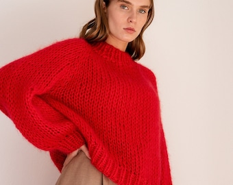 Maglione rilassato in mohair lava, pullover lavorato a mano, maglione grosso in mohair, maglione oversize lavorato a maglia in kid mohair, collo a lupetto rosso, vestibilità ampia