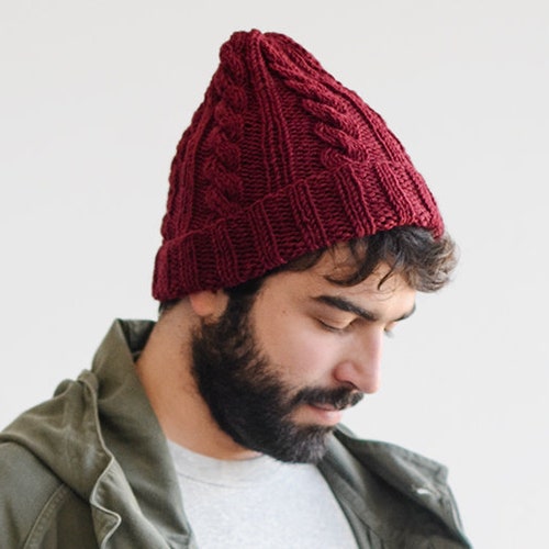 Mens Beanie Hat in Burgundy Slouchy 