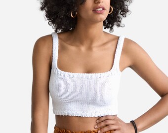 Square Neck Crop Top, Minimal Knit Top, Knit Bralette Top, Cropped Yoga  Top, Hand Knit, Square Neckline, Sports Knit Bra, Fitted Cotton Top 