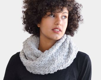 Chunky Hand Knit Cowl, Grey Infinity Scarf, Wool Cowl Scarf, Knit Tube Scarf, Knitted Snood, Custom Color Scarf, Handknit Chunky Cowl