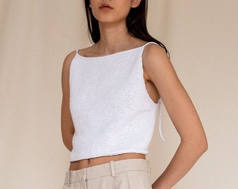 Top con espalda abierta, cuello barco tejido a mano, camiseta sin mangas tejida con espalda baja, blusa sin espalda, lazos ajustables, top de algodón de verano: el top de punto elegante