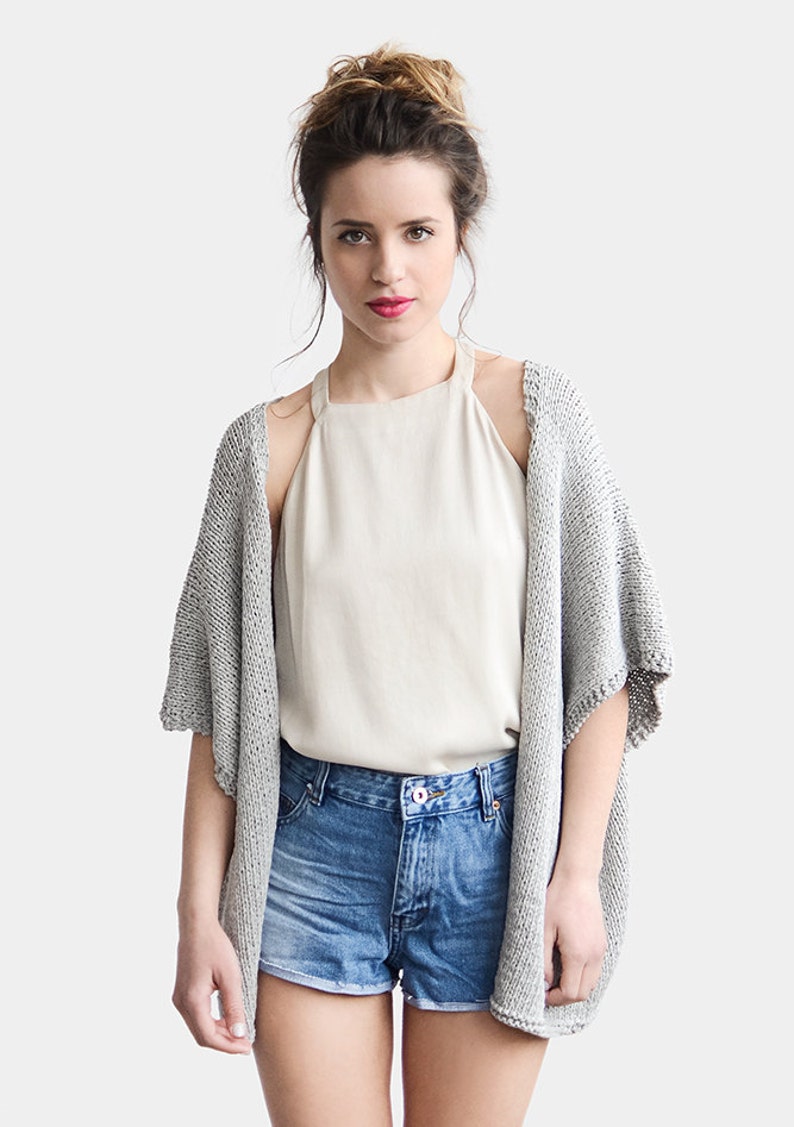 knit cardigan short