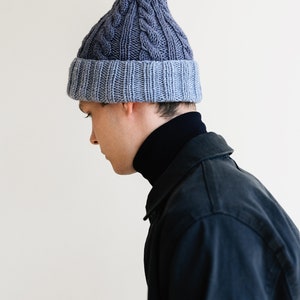 Benutzerdefinierte Herren Beanie, Color Block Beanie, Herren Strickmütze, anpassbare Mütze, Geschenk für ihn, zweifarbige Beanie, Herren Wintermütze Bild 3