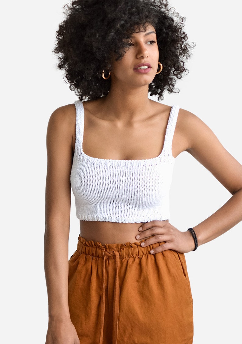 Square Neck Crop Top, Minimal Knit Top, Knit Bralette Top, Cropped Yoga Top, Hand Knit, Square Neckline, Sports Knit Bra, Fitted Cotton Top image 2