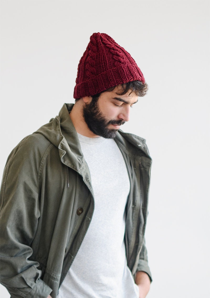 Mens Beanie Hat in Burgundy Slouchy 