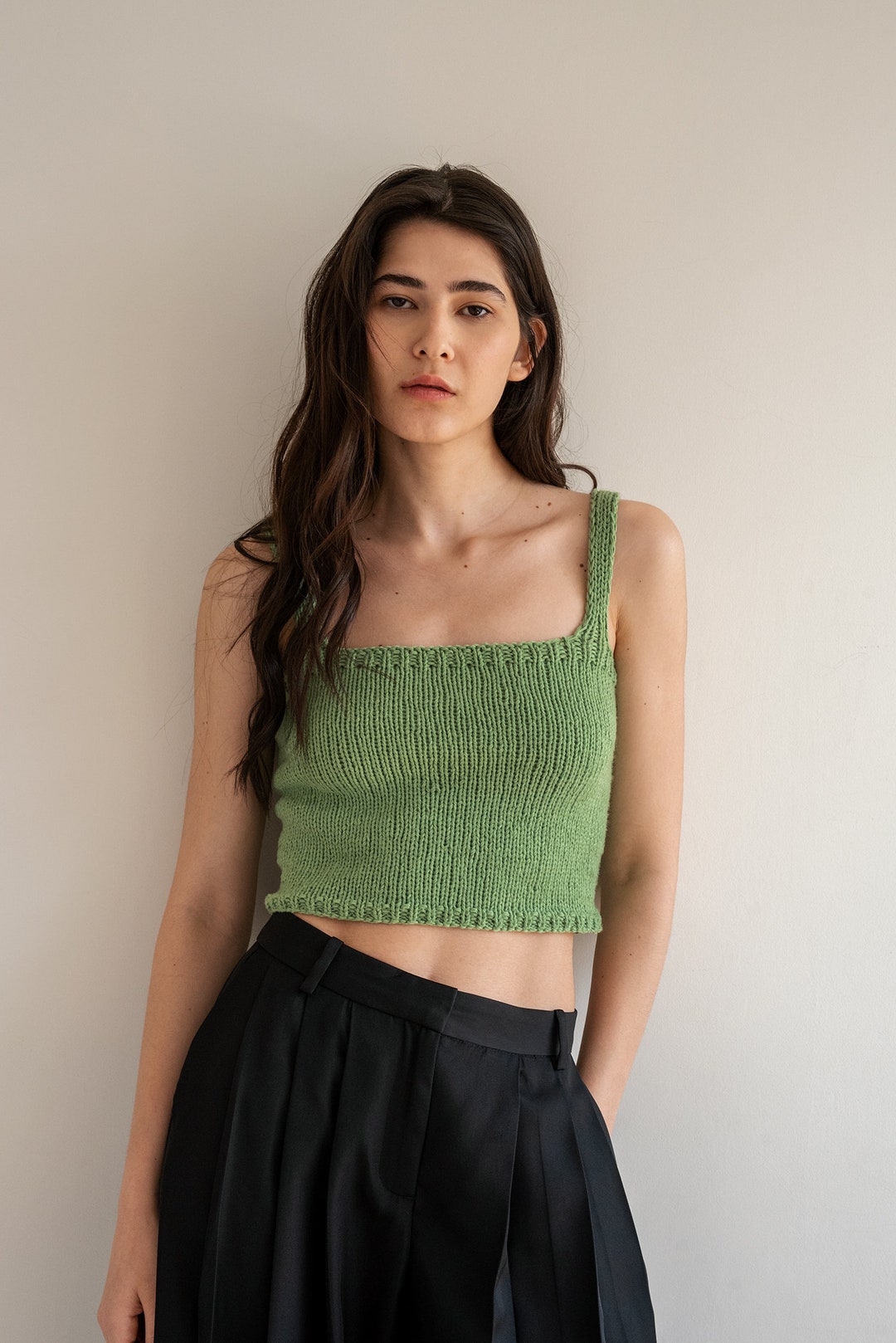 トップス cup in square neckline cami Lace Cami Tops for Women Y2K Sleeveless Square Neck Cami