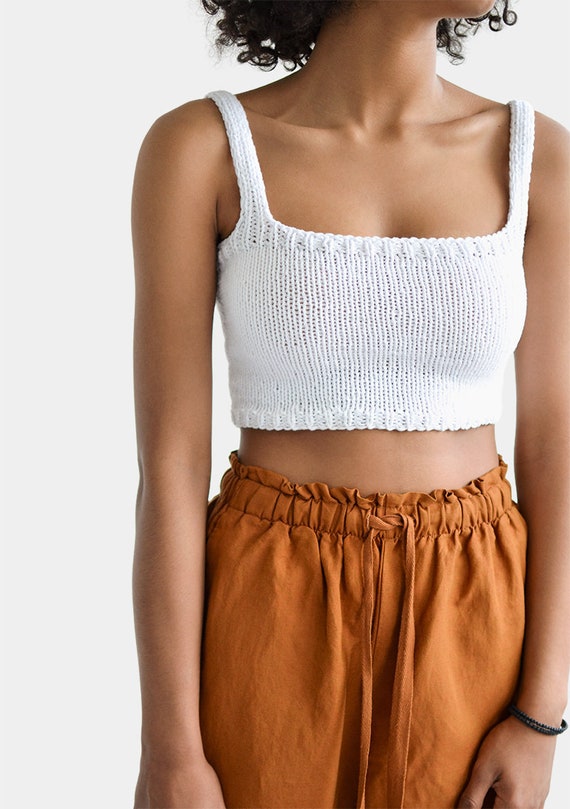 Square Neck Crop Top, Minimal Knit Top, Knit Bralette Top, Cropped Yoga Top,  Hand Knit, Square Neckline, Sports Knit Bra, Fitted Cotton Top 