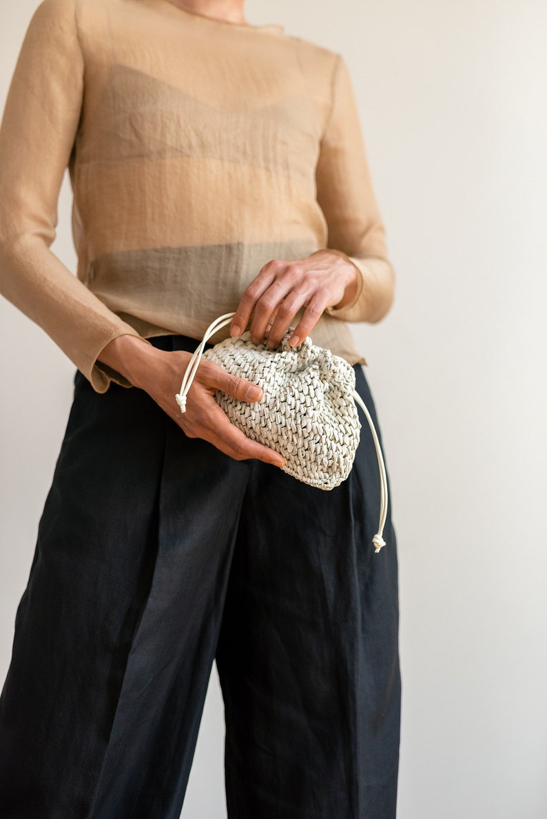 Raffia Pouch Bag, Crochet Raffia Handbag, Short Strap Crossbody, Summer Wrist Bag, Minimal Straw Bag, Mini Bag The Aster Raffia Pouch image 5