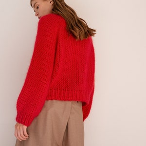 Relaxed Mohair Sweater in Lava, Hand Knit Pullover, Chunky Mohair Jumper, Oversized Knitted Sweater in Kid Mohair, Red Mockneck, Loose Fit zdjęcie 2