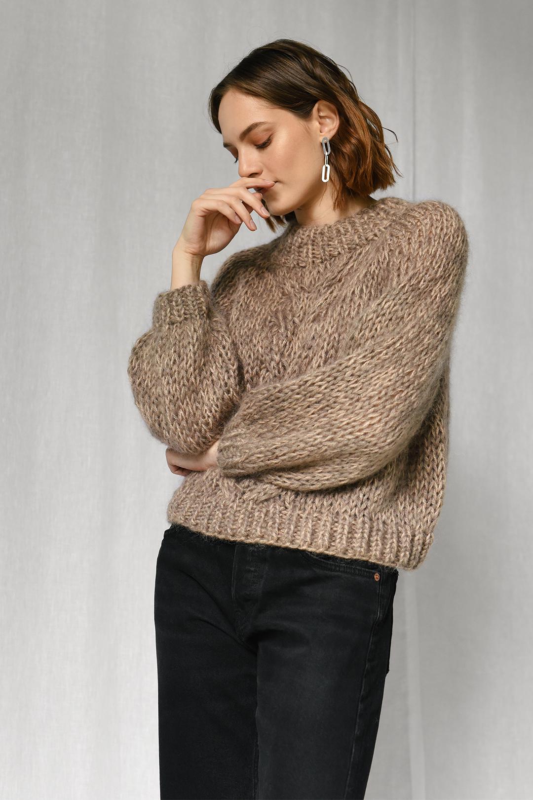TODAYFUL♡ Oversize Braid Knit ベージュ Knitted oversized braid knit sweater women's in taupe – Mila.Vert